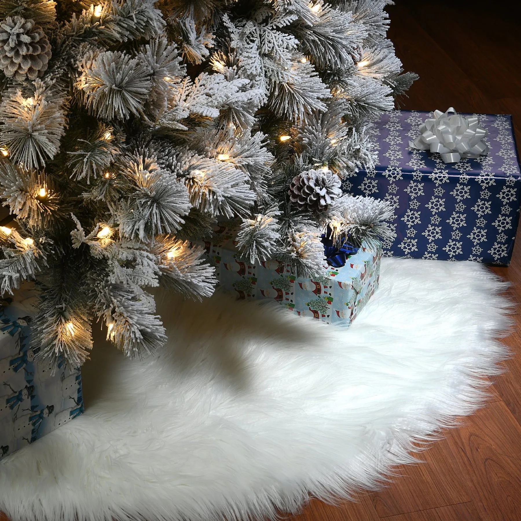 Christmas Tree Skirt-National Tree Company 48" General Store Collection White High Pile Tree Skirt